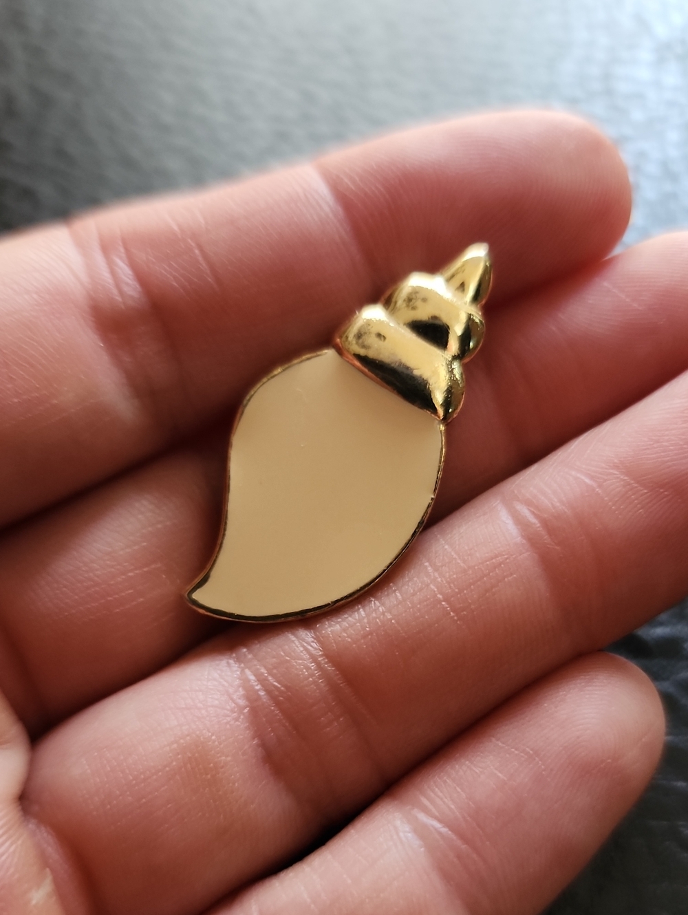 VTG Gold and Cream Pin - Brand Not Shown